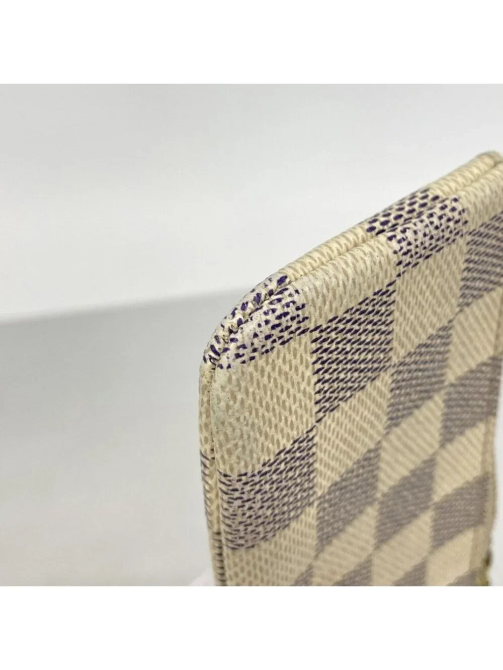 Louis Vuitton Coin Case Damier Azur Pochette Cles White